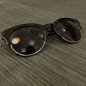 Stella McCartney Black Sunglasses with Silver Rim